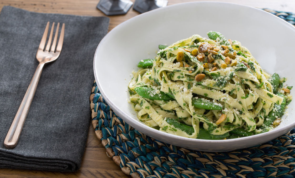 Fettuccine with fresh pesto